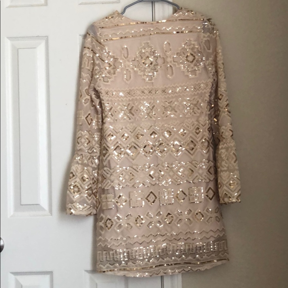 Gold sequin dress - Picture 2 of 3